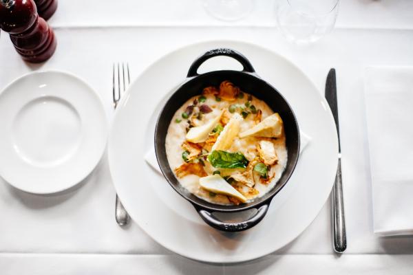 teMenù di stagione e specialità locali al ristorante delle Terme di Rabbistpic